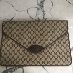 Vintage Gucci document holder or jumbo clutch